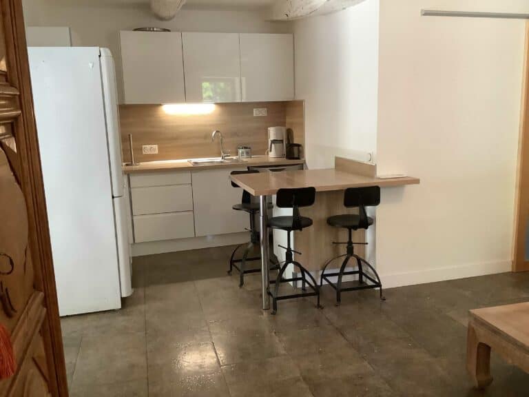 Location vacances pernes les fontaines