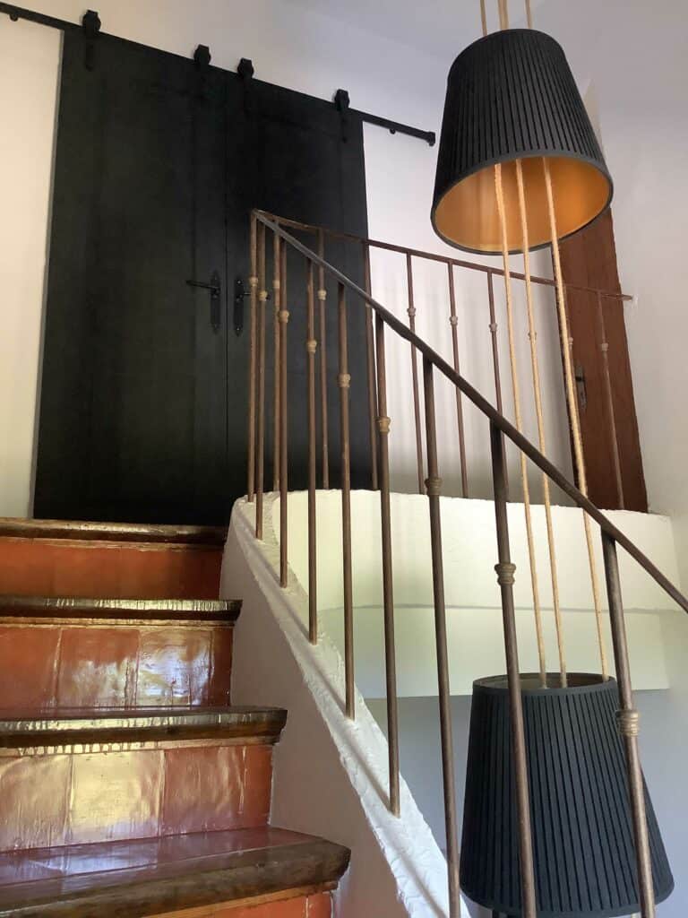 95D68B50-0C07-4B6C-ACE0-80655B7ADF63