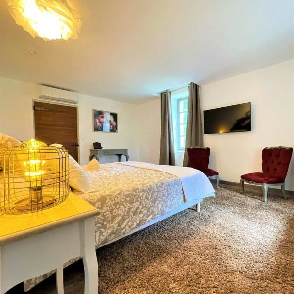 chambre arlésienne- maison d'hôtes provence - maison d'hôtes luberon - chambres d'hôtes luberon - chambres d'hôtes provence - La gravie