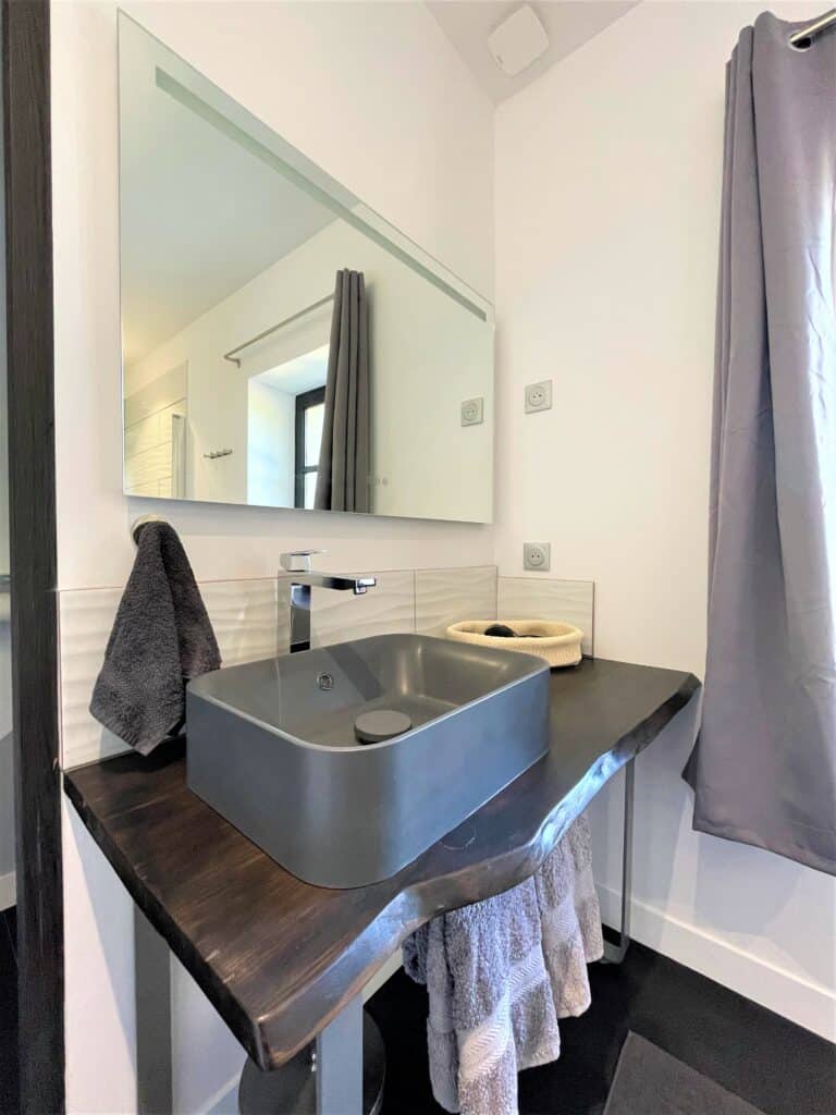 chambre kandinsky- maison d'hôtes provence - maison d'hôtes luberon - chambres d'hôtes luberon - chambres d'hôtes provence - La gravie