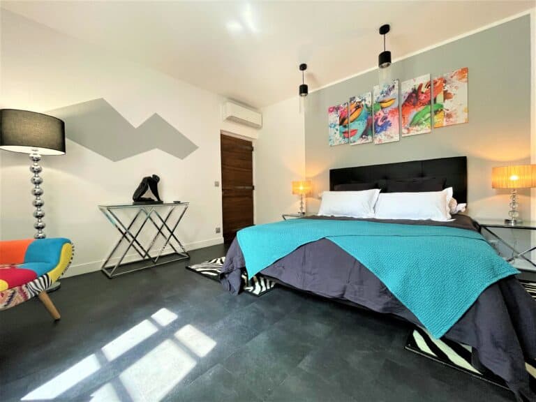 chambre keith haring- maison d'hôtes provence - maison d'hôtes luberon - chambres d'hôtes luberon - chambres d'hôtes provence - La gravie